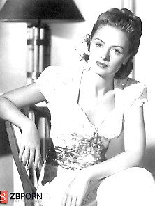 A69 Sensuous Stylish Xciting Donna Reed Excellent Chick