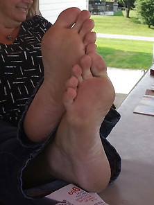 Friends Sexy Soles