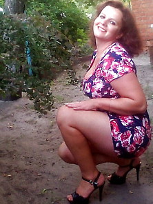 Alla Is A Ukrainian Mom With Big Tits.  Amateur Photo.