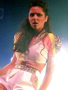 Sexy Gorgeous Cheryl Cole Performs In London
