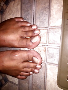 Big Foot Black Mens Big Feet Male Long Toes Nails