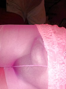 Pink Pantyhose... Pink Lace