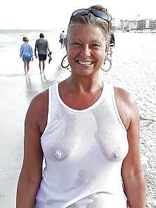 Sexy Matures And Milfs 43