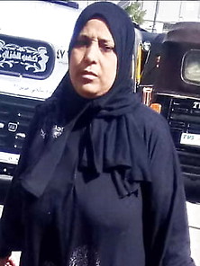 Arab Beurette Hijab