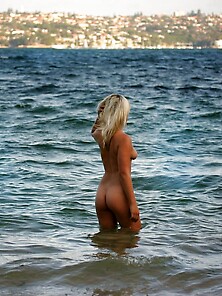 Blonde Naturist Is Ready To Enjoy Skinny Dipping For The Camera