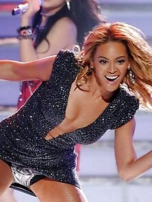 Sexy Bombshell Beyonce Hot Upskirt On Stage