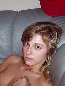 Beautiful Amateur Blonde Girl Posing Naked