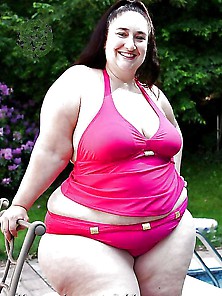 Bbws Curvy And Thick