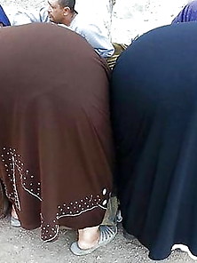 Arab Egyptian Hijab Moms Wifes & Milfs Sexy Ass 328