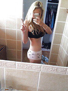 Pretty Blonde Gf Nude Selfies