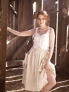 Emma Stone - Rs '17