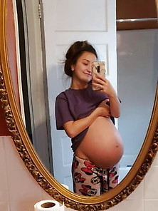 Pregnant Teen 25