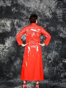 Red Lacquer Coat