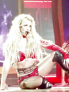 Britney Spears - Piece Of Me Show