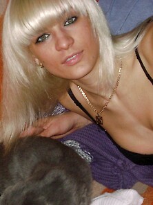 Sexy Russian Amateur Blonde 3
