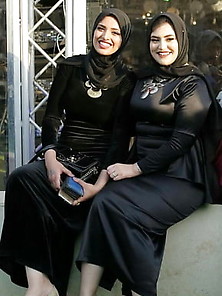 Arab Egyptian Hijab Sluts Are Ready To Be Fucked Hard 298