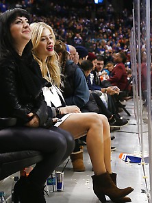 Chloe Gorgeous Moretz! Looking Sexy At The Game