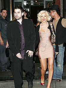 Christina Aguilera Flashes Pushed Up Cleavage