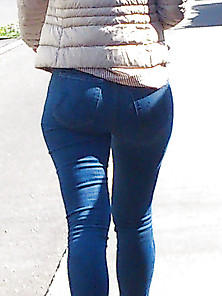 Hot Ass In Tight Jeans - Candid