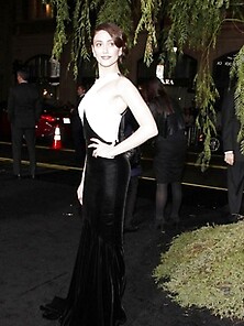Emmy Rossum Looking Gorgeous At A Premiere