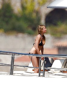 Gwyneth Paltrow Bikini On A Yacht In St.  Tropez 6-19-17