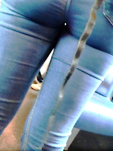 Blue Jeans Da Urlo.  Jeans Strettissimi