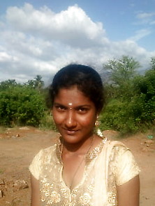 Tamil Hot Girl Abirami Images