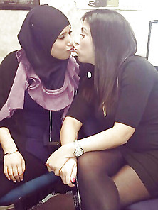 Beurette Arab Lesbienne 1
