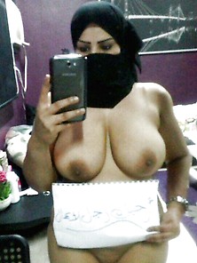 Arab Bbw.  Babes And Ass