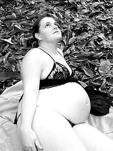 Very Sexy Pregnant