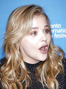 Chloe Moretz, Bored But Beautiful At Press Conference