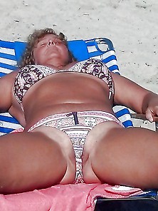 Bbw Matures And Grannies At The Beach 110
