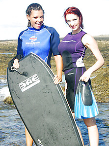 Horny Surfer Babes