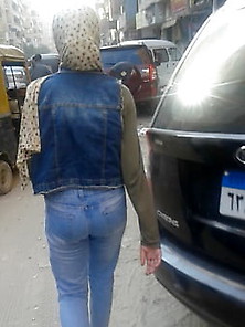Arab Egyptian Hijab Babe Nice Ass In Jeans 133