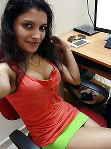 Reshmi Mallu Sexy Girl