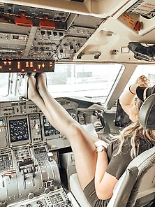 Hot Amateur Stewardess Kristina In Nylons