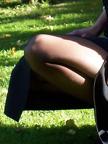 Sexy Beine Vom Hotwife
