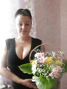 Busty Russian Woman 2578