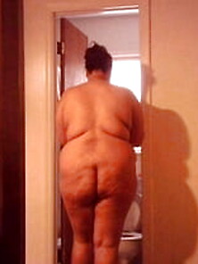 My Slutty Naked Wife 4
