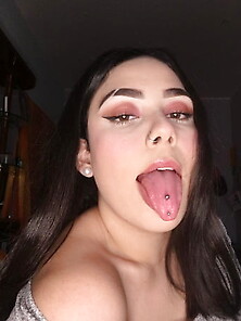 Lilly - Cum In My Mouth I'll Swallow
