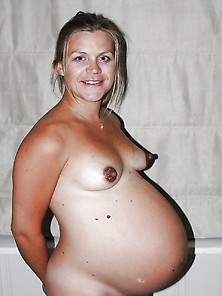 Big Nippled Pregnant Women 10