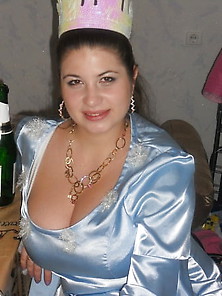 Busty Russian Woman 3515