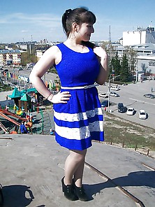 Busty Russian Woman 2431